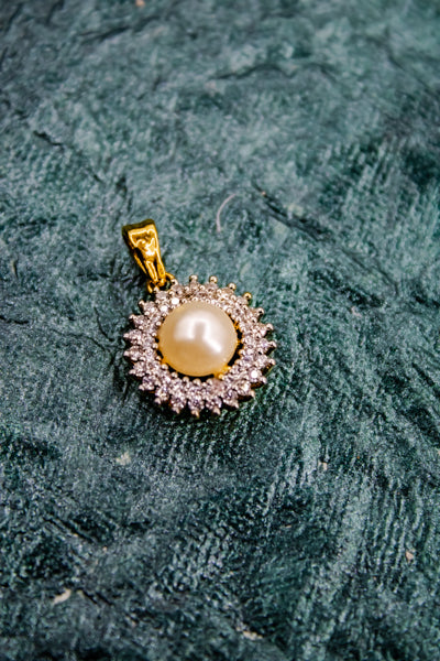 Pearl rounded pendent with encircled by american diamond | NarNari | NNPd246