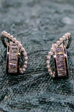 Zircon band earring with perl boundary  | NarNari | NNEd1R2