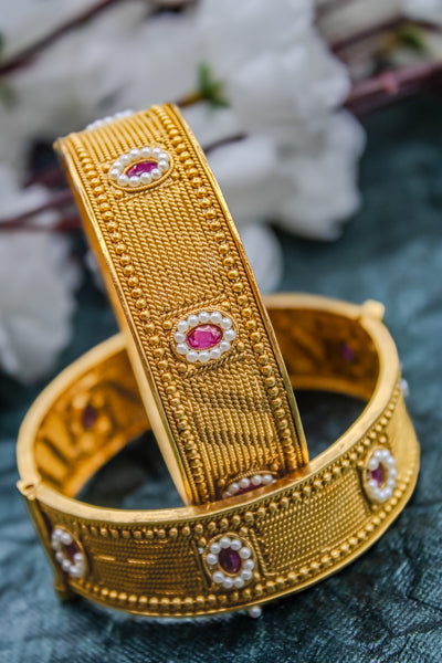 Ethereal Kundan Bangles in Rajwadi Style in Ruby Zircon | NarNari | NNBa110