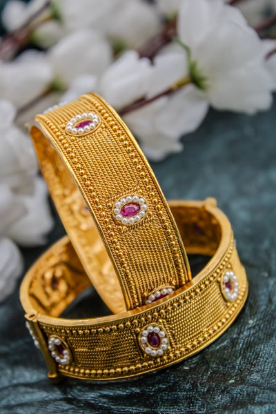 Ethereal Kundan Bangles in Rajwadi Style in Ruby Zircon | NarNari | NNBa110