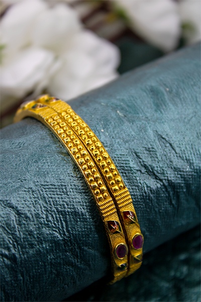 Ethnic bangles with gold-plated meenakari leaf designs | NarNari | NNBa23